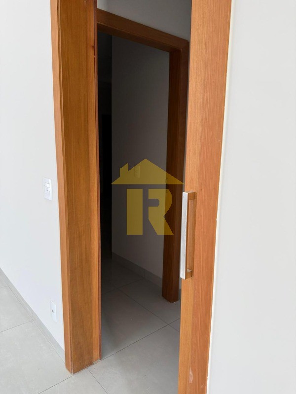 Casa de Condomínio com 3 quartos à venda, 250m² — foto 24 de 40