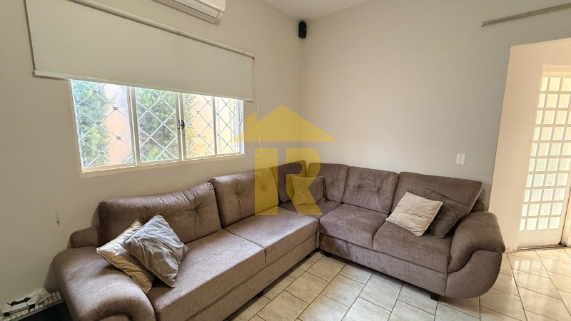 Casa com 3 quartos à venda, 220m² — foto 9 de 39