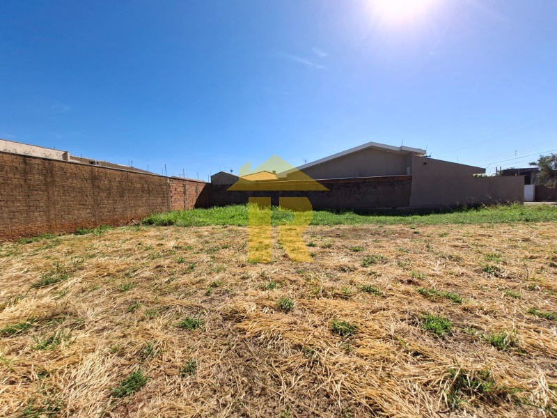 Terreno / Lote / Condomínio  à venda, 360m² — foto 4 de 14