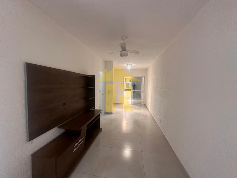 Casa de Condomínio com 2 quartos à venda, 60m² — foto 1 de 32