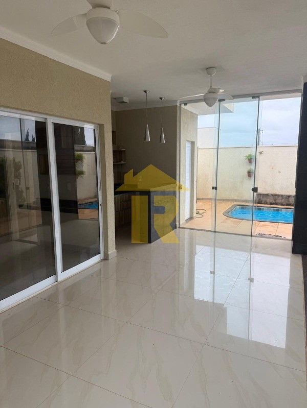 Casa de Condomínio com 3 quartos à venda, 193m² — foto 20 de 54