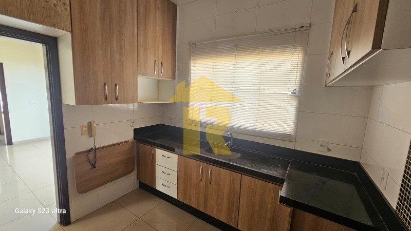 Casa de Condomínio com 3 quartos à venda, 150m² — foto 10 de 35