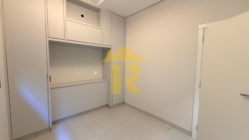 Casa de Condomínio com 3 quartos à venda, 220m² — foto 27 de 37
