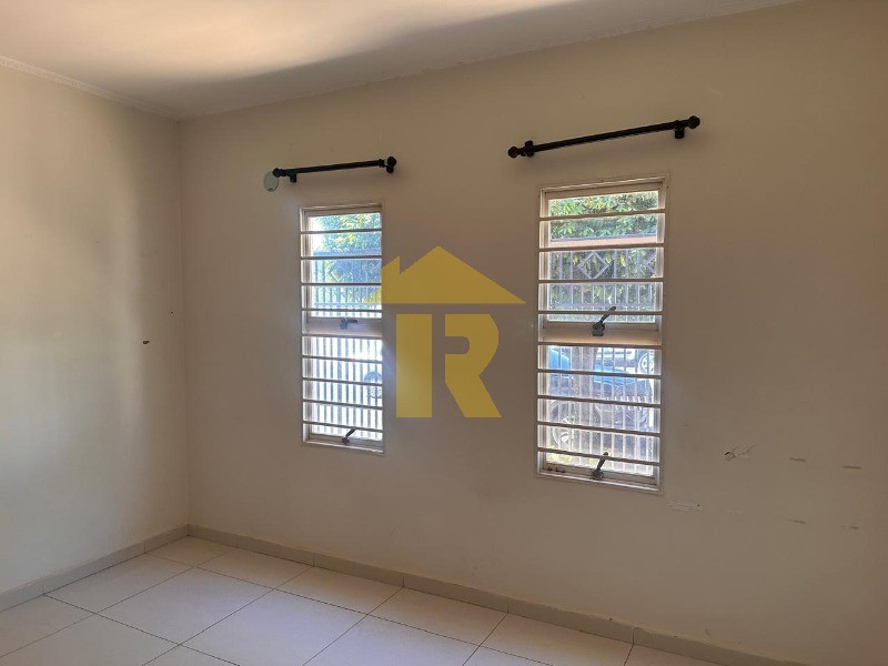 Casa com 4 quartos à venda e aluguel, 166m² — foto 9 de 32