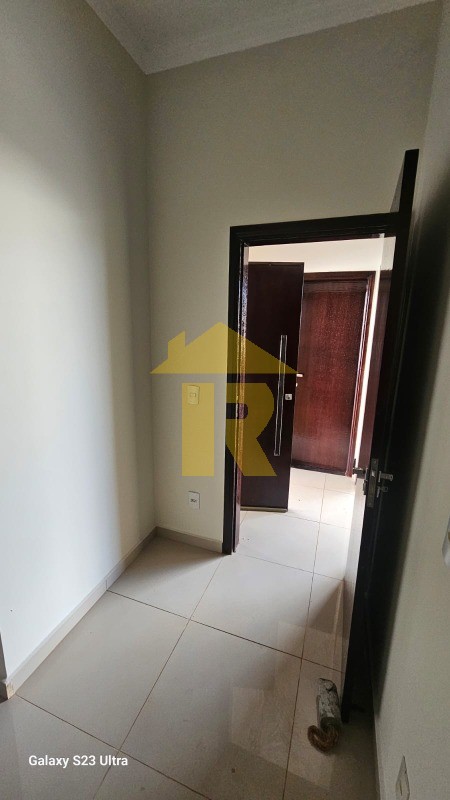 Casa de Condomínio com 3 quartos à venda, 150m² — foto 23 de 35