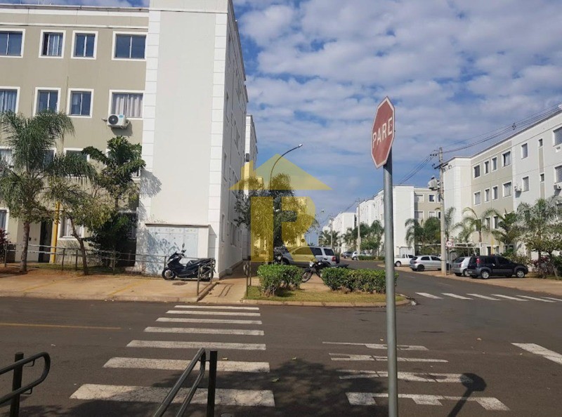Apartamento com 2 quartos à venda, 45m² — foto 14 de 21