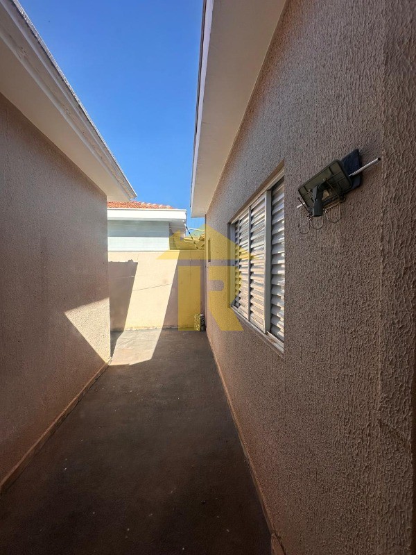 Casa com 4 quartos à venda e aluguel, 166m² — foto 22 de 32
