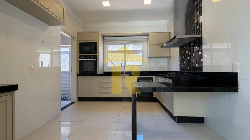 Casa de Condomínio com 3 quartos à venda, 300m² — foto 29 de 49