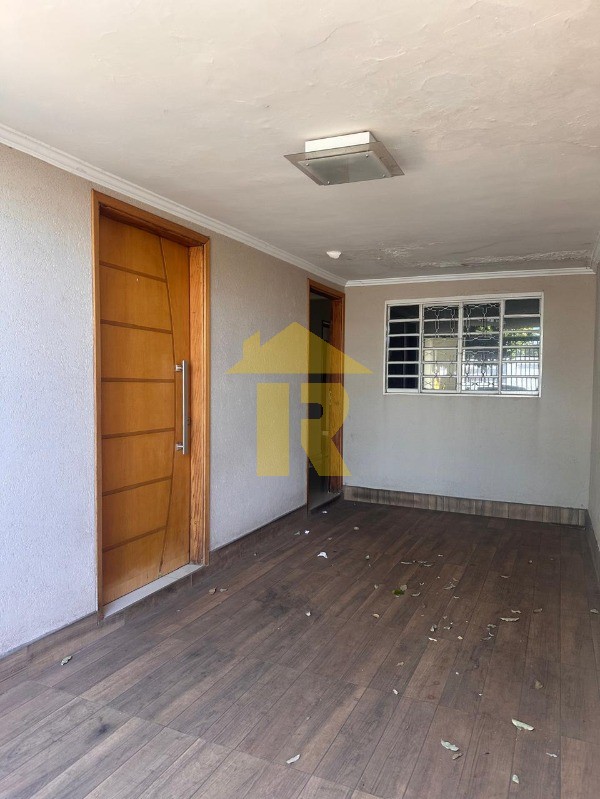 Casa com 4 quartos à venda e aluguel, 166m² — foto 5 de 32