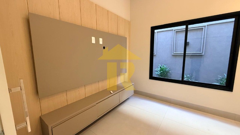 Casa de Condomínio com 3 quartos à venda, 220m² — foto 8 de 37