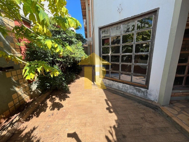 Casa com 3 quartos à venda e aluguel, 420m² — foto 18 de 46