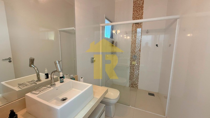 Casa de Condomínio com 3 quartos à venda, 240m² — foto 32 de 42