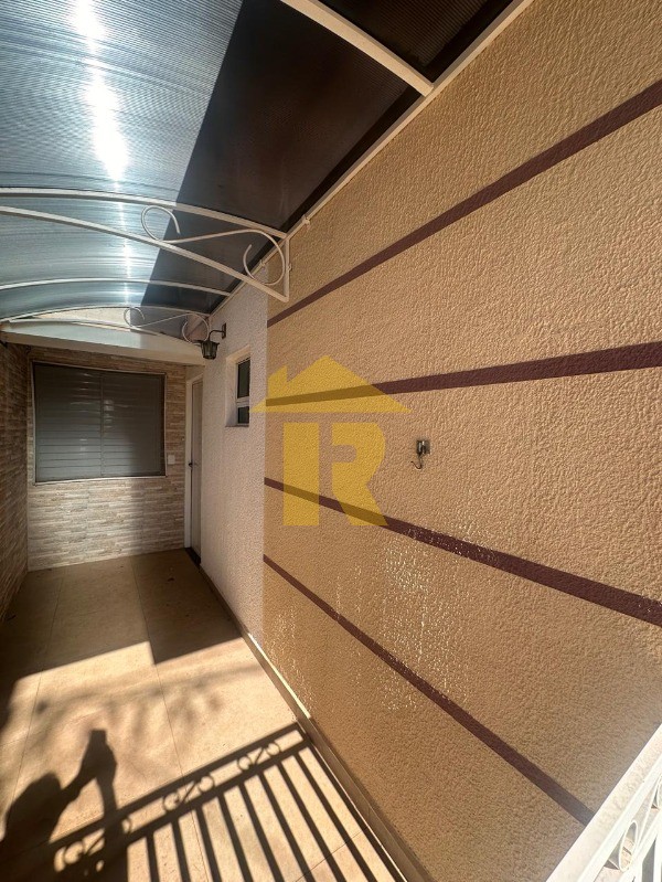 Casa de Condomínio com 2 quartos à venda, 60m² — foto 3 de 32
