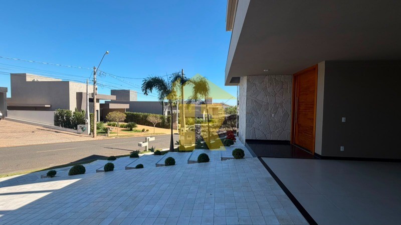 Casa de Condomínio com 3 quartos à venda, 300m² — foto 5 de 49