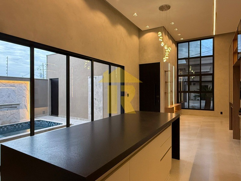 Casa com 3 quartos à venda, 143m² — foto 14 de 24
