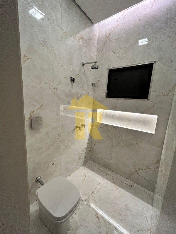 Casa de Condomínio com 3 quartos à venda, 160m² — foto 24 de 28
