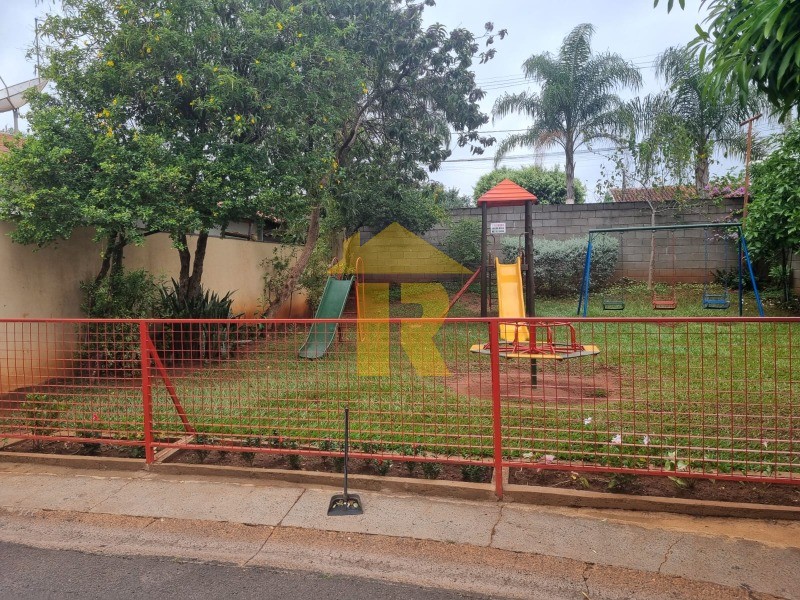Casa de Condomínio com 2 quartos à venda, 55m² — foto 17 de 21