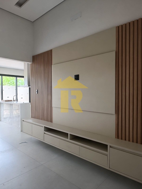 Casa de Condomínio com 3 quartos à venda, 170m² — foto 2 de 20