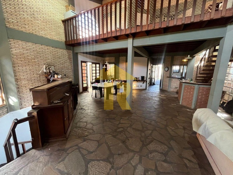 Casa com 3 quartos à venda e aluguel, 420m² — foto 5 de 46