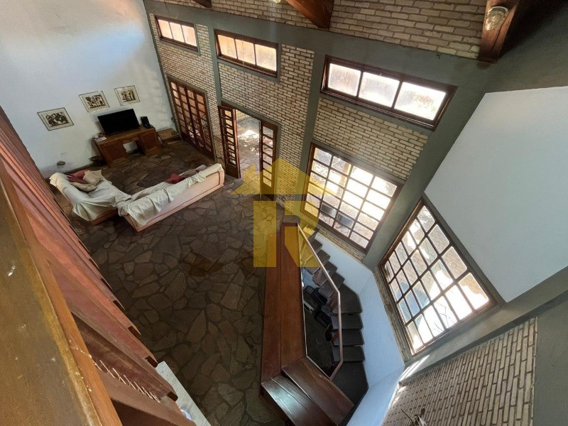 Casa com 3 quartos à venda e aluguel, 420m² — foto 23 de 46