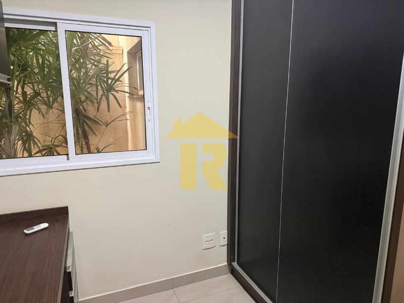 Casa de Condomínio com 3 quartos à venda, 193m² — foto 13 de 54