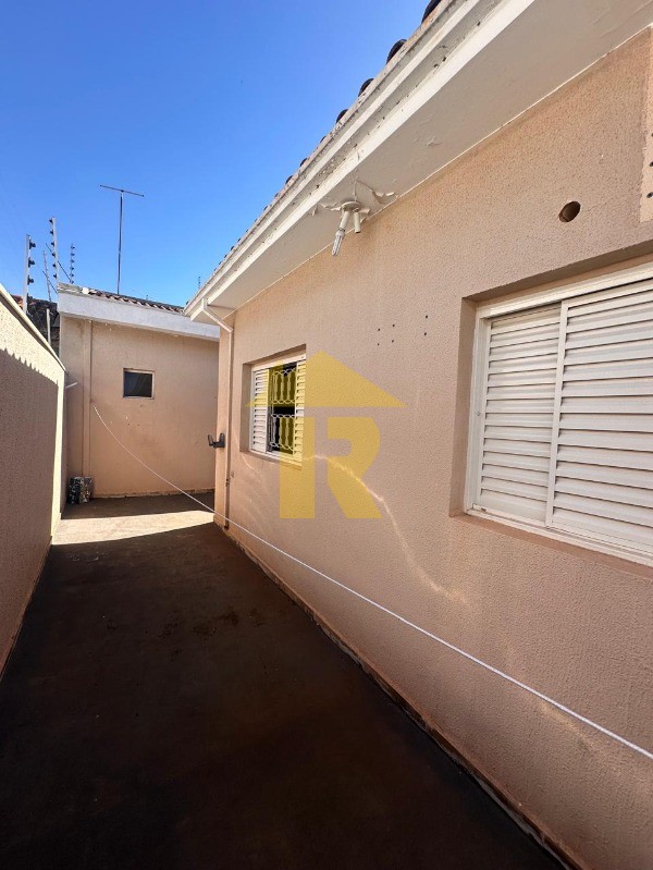 Casa com 4 quartos à venda e aluguel, 166m² — foto 20 de 32