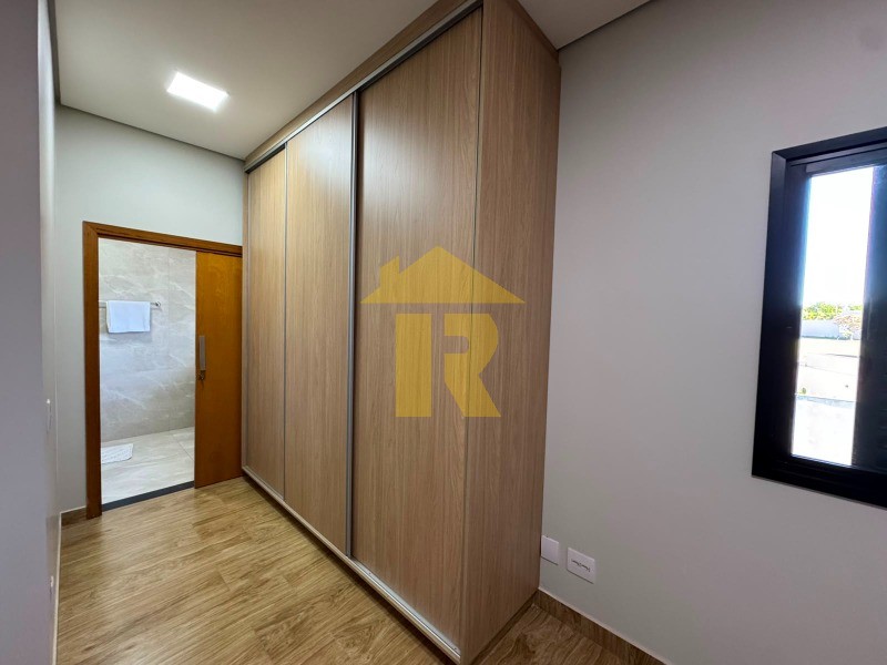 Casa de Condomínio com 3 quartos à venda, 330m² — foto 25 de 28