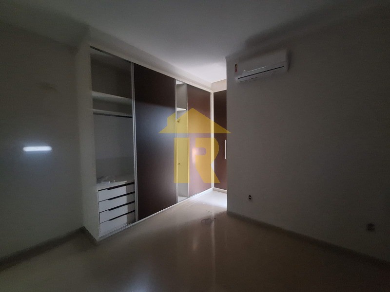 Casa com 3 quartos à venda e aluguel, 380m² — foto 26 de 29
