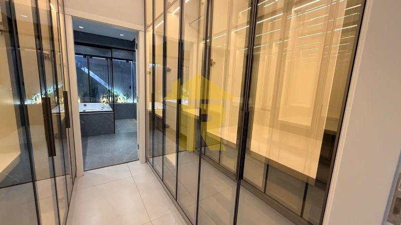 Casa de Condomínio com 3 quartos à venda, 220m² — foto 33 de 37