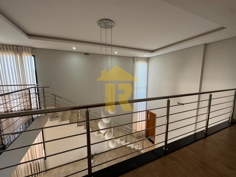 Casa de Condomínio com 3 quartos à venda, 330m² — foto 3 de 28