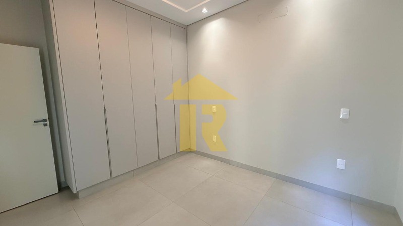 Casa de Condomínio com 3 quartos à venda, 220m² — foto 24 de 37