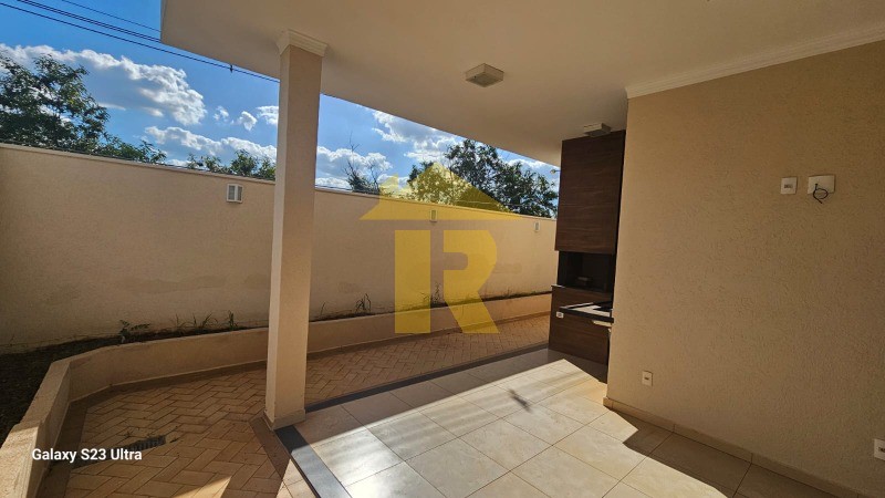 Casa de Condomínio com 3 quartos à venda, 150m² — foto 12 de 35