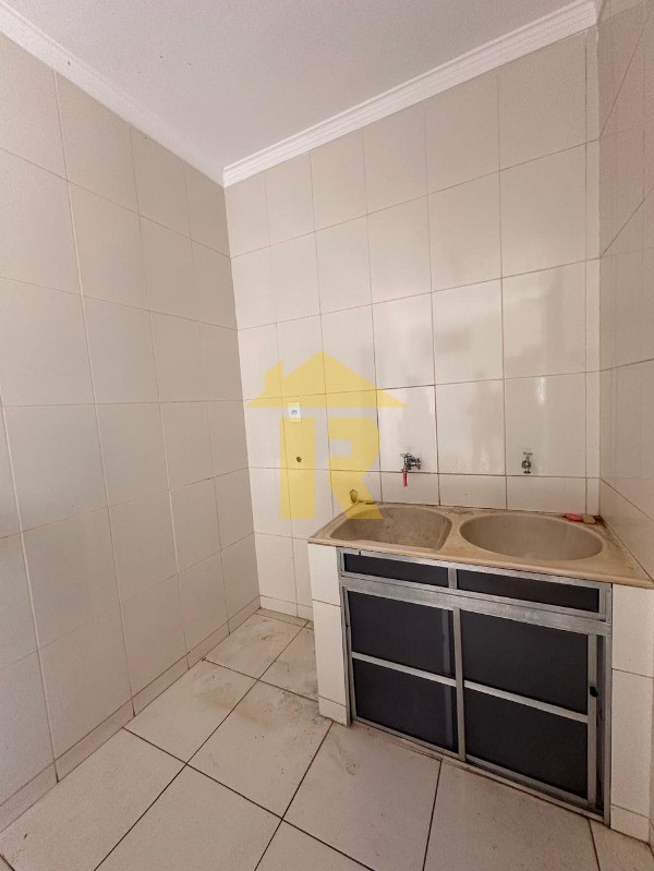 Casa com 4 quartos à venda e aluguel, 166m² — foto 18 de 32
