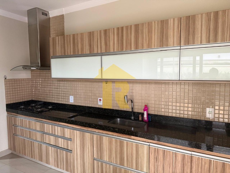 Casa de Condomínio com 3 quartos à venda, 193m² — foto 16 de 54