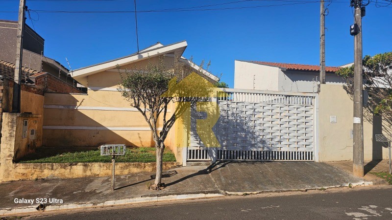 Casa com 2 quartos à venda, 47m² — foto 1 de 20