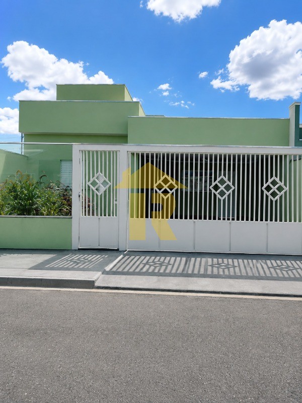 Casa com 2 quartos à venda, 111m² — foto 1 de 20