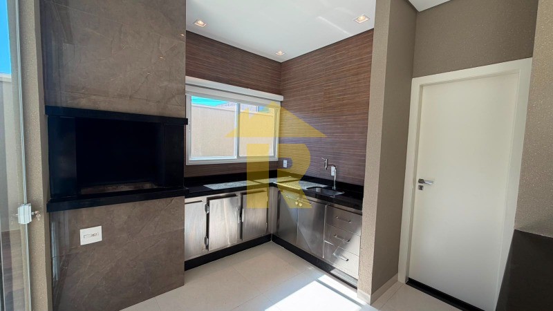 Casa de Condomínio com 3 quartos à venda, 300m² — foto 19 de 49
