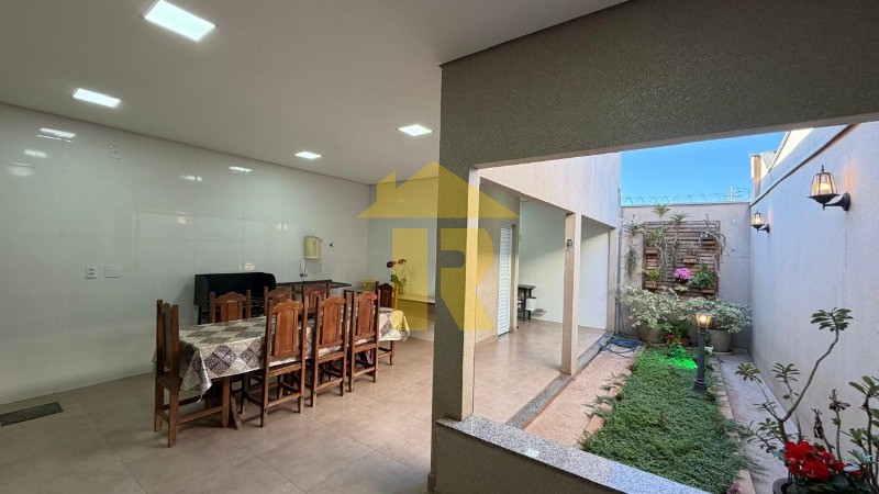 Casa de Condomínio com 2 quartos à venda, 124m² — foto 11 de 24