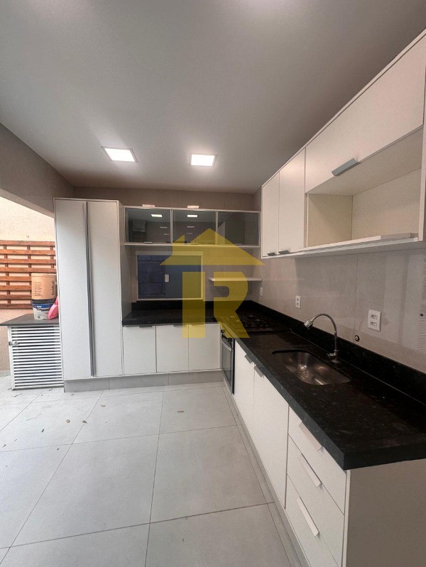 Casa de Condomínio com 2 quartos à venda, 60m² — foto 15 de 32