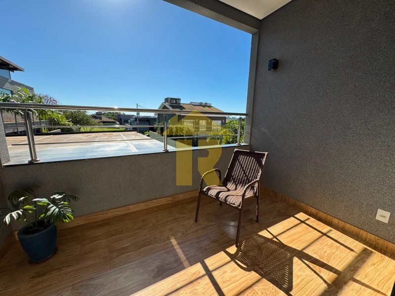 Casa de Condomínio com 3 quartos à venda, 330m² — foto 19 de 28