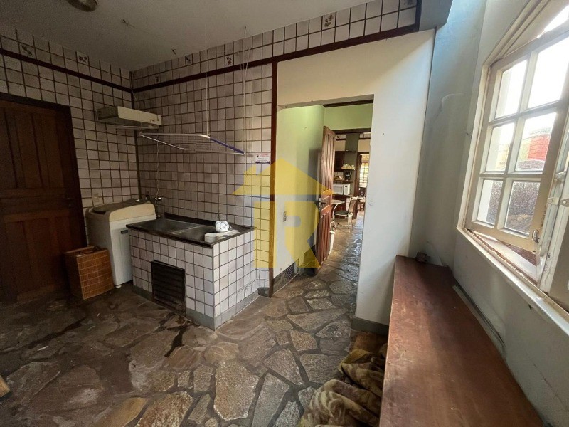 Casa com 3 quartos à venda e aluguel, 420m² — foto 12 de 46