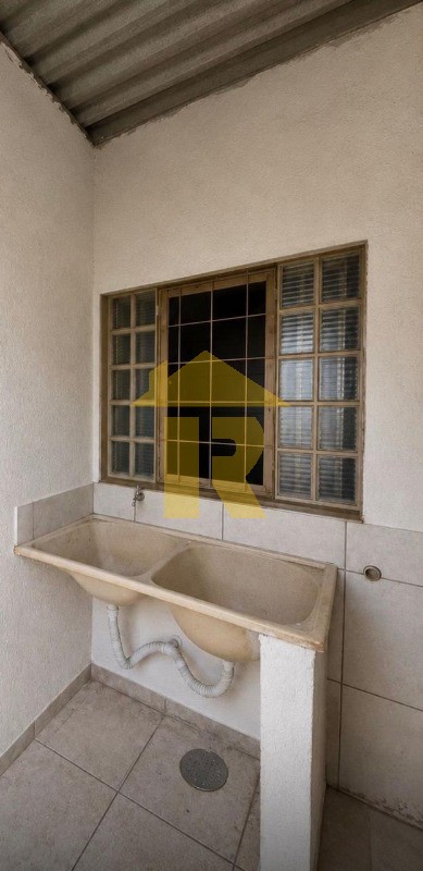 Casa com 2 quartos à venda, 70m² — foto 13 de 18