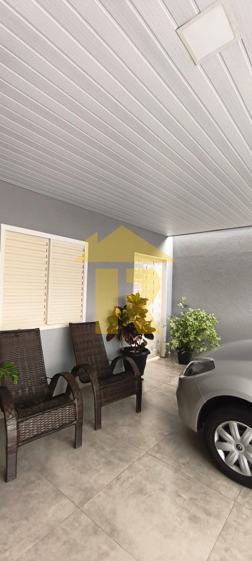 Casa de Condomínio com 3 quartos à venda, 188m² — foto 3 de 34