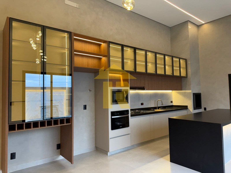 Casa com 3 quartos à venda, 143m² — foto 8 de 20