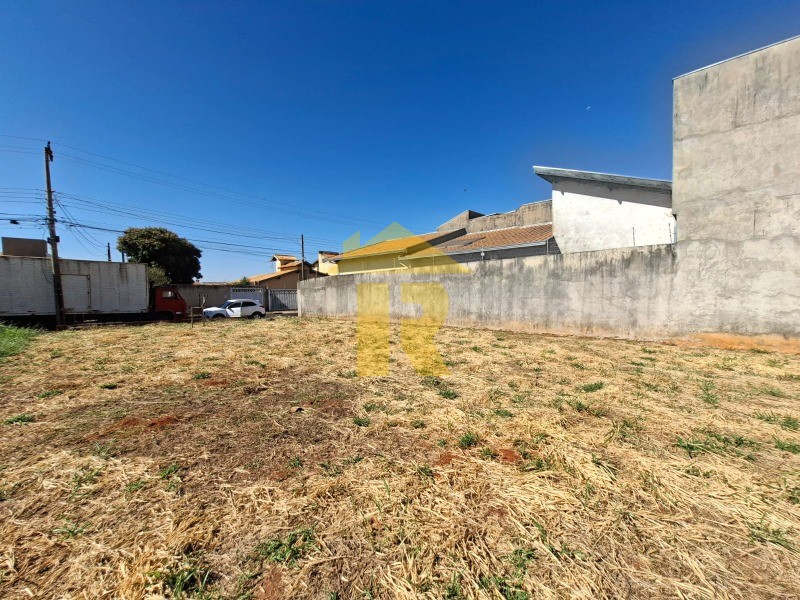 Terreno / Lote / Condomínio  à venda, 360m² — foto 7 de 14
