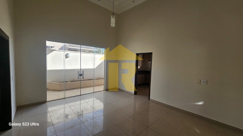 Casa de Condomínio com 3 quartos à venda, 150m² — foto 8 de 35