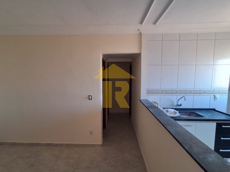 Apartamento com 2 quartos à venda, 64m² — foto 4 de 27