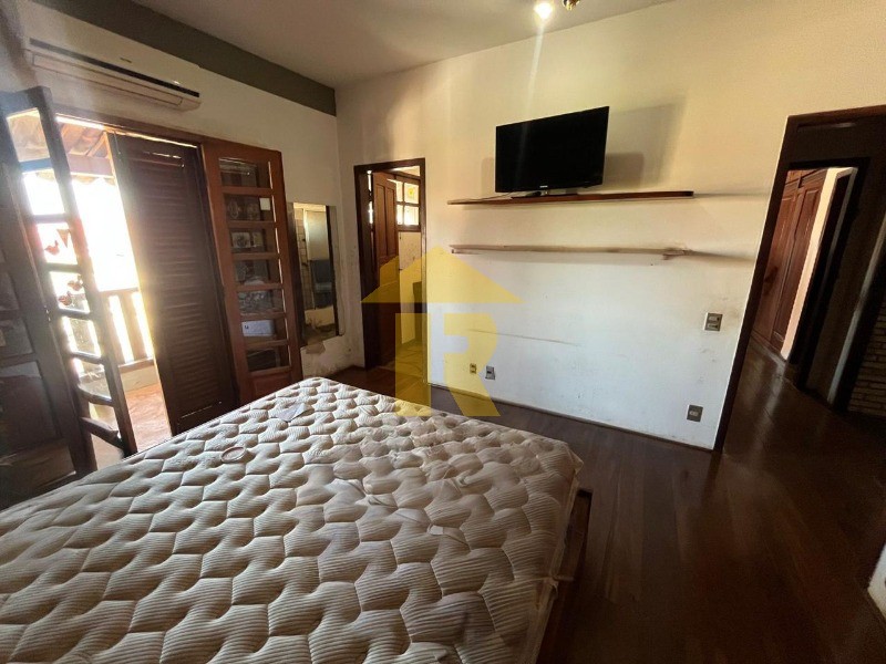 Casa com 3 quartos à venda e aluguel, 420m² — foto 32 de 46