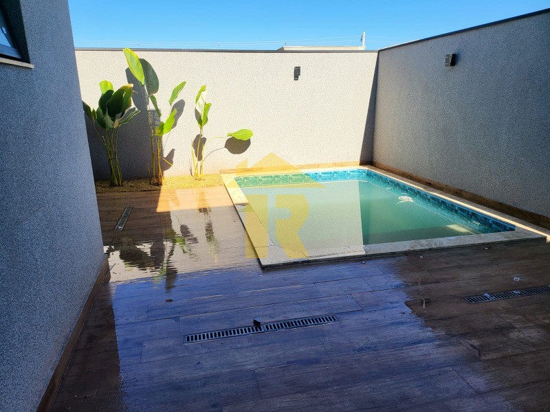 Casa de Condomínio com 3 quartos à venda, 189m² — foto 24 de 40