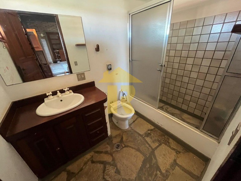 Casa com 3 quartos à venda e aluguel, 420m² — foto 35 de 46